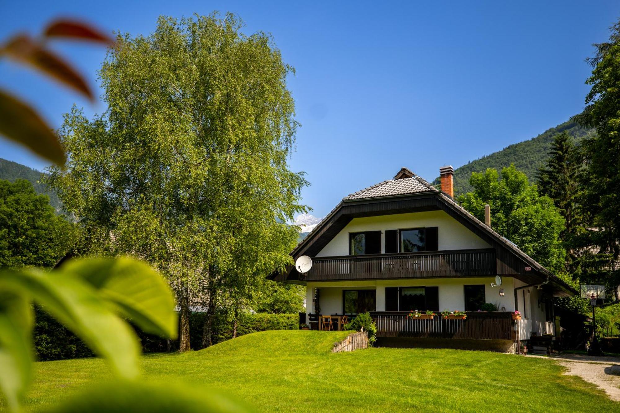 Apartments Korosec Breda Bohinj Bagian luar foto